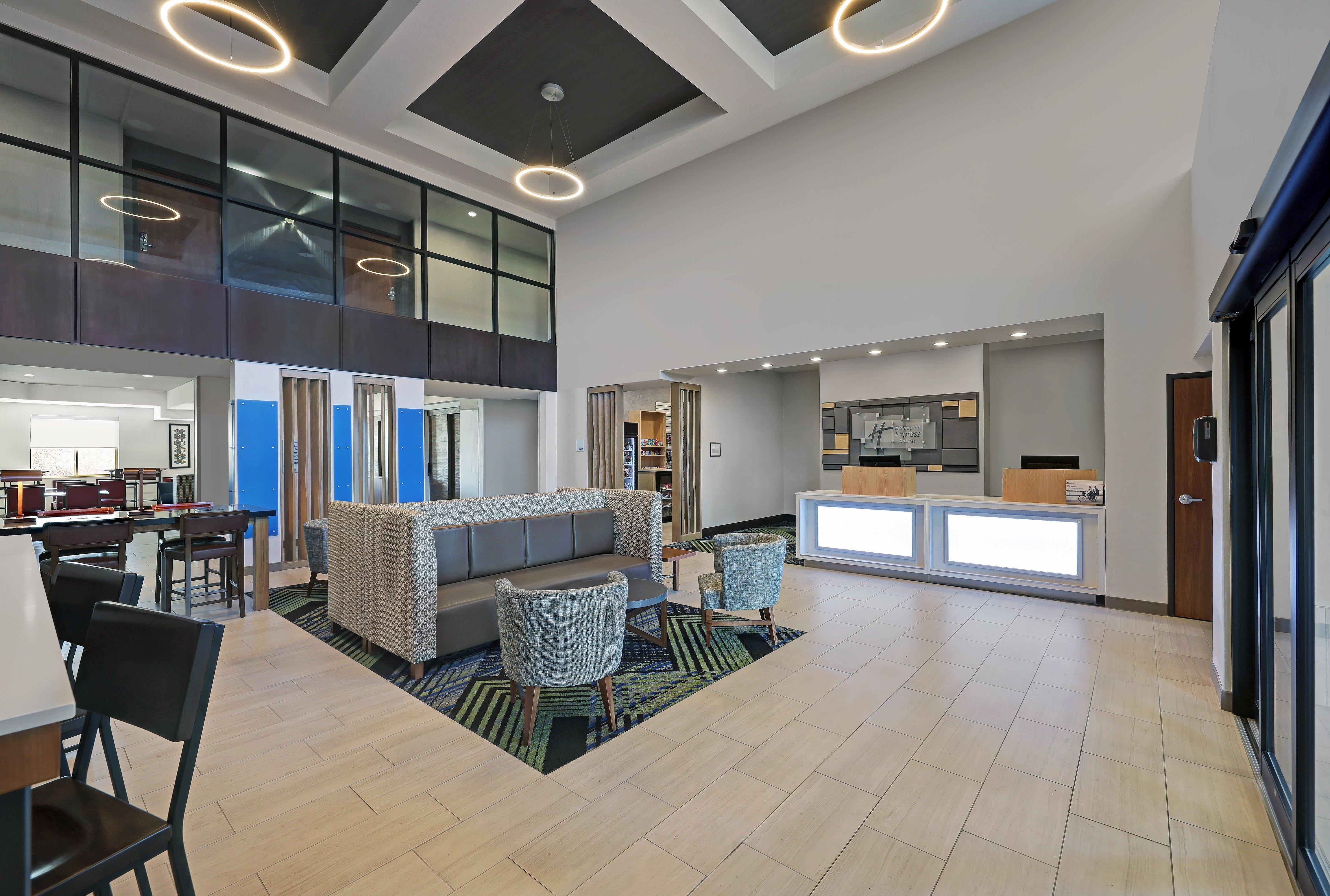 Holiday Inn Express Newport By Ihg Luaran gambar