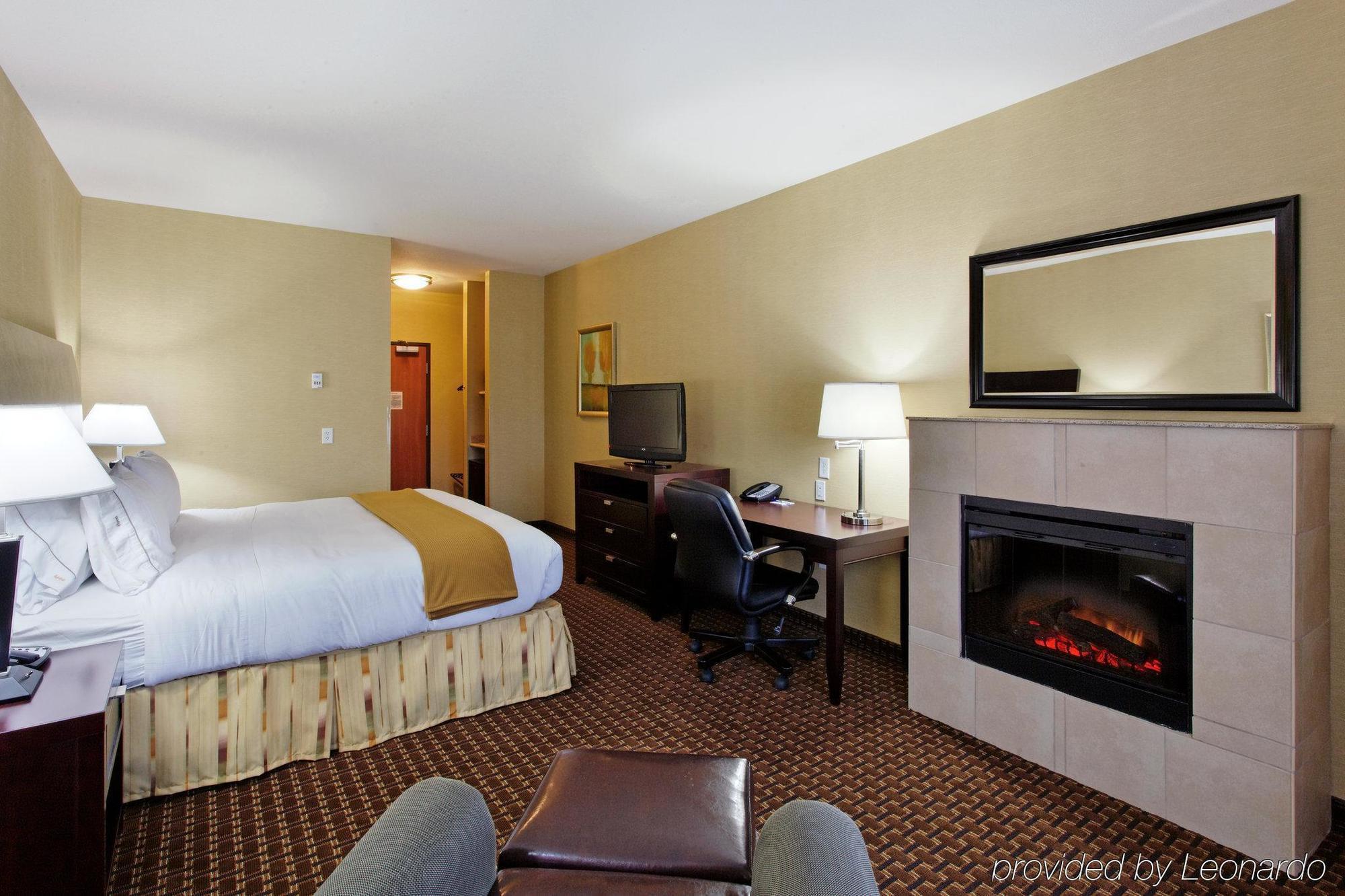 Holiday Inn Express Newport By Ihg Luaran gambar