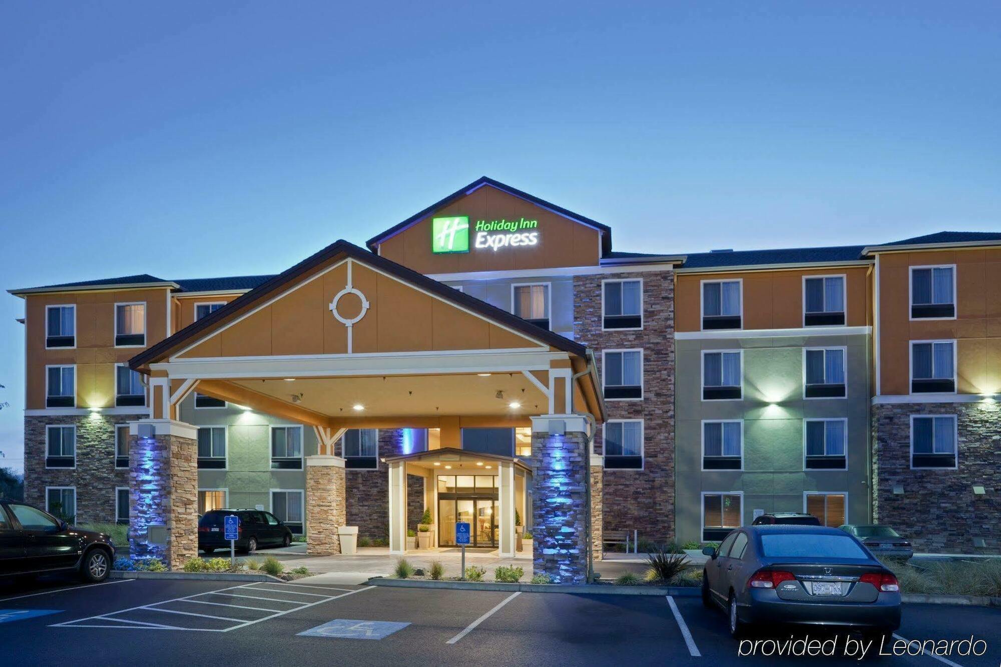 Holiday Inn Express Newport By Ihg Luaran gambar